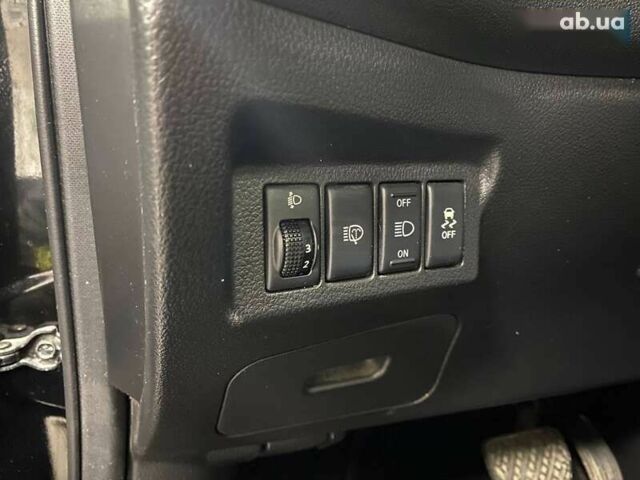 Ниссан ИксТрейл, объемом двигателя 2 л и пробегом 54 тыс. км за 15490 $, фото 24 на Automoto.ua