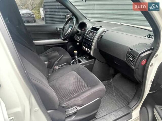 Ниссан ИксТрейл, объемом двигателя 2 л и пробегом 221 тыс. км за 11500 $, фото 28 на Automoto.ua