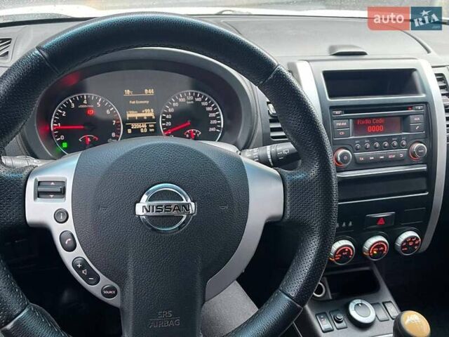 Ниссан ИксТрейл, объемом двигателя 2 л и пробегом 221 тыс. км за 11500 $, фото 29 на Automoto.ua