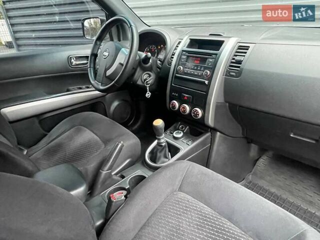 Ниссан ИксТрейл, объемом двигателя 2 л и пробегом 221 тыс. км за 11500 $, фото 27 на Automoto.ua