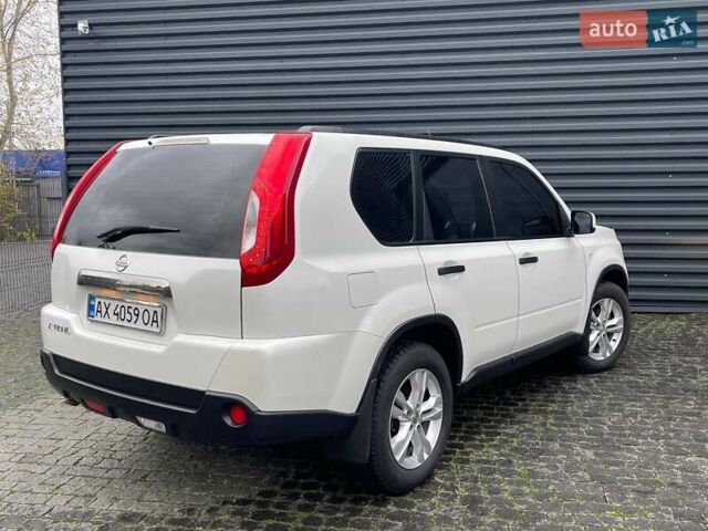 Ниссан ИксТрейл, объемом двигателя 2 л и пробегом 221 тыс. км за 11500 $, фото 16 на Automoto.ua