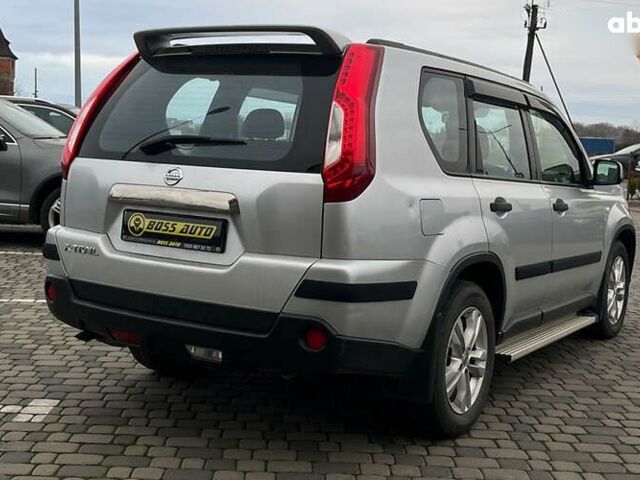 Ниссан ИксТрейл, объемом двигателя 2 л и пробегом 198 тыс. км за 12999 $, фото 6 на Automoto.ua