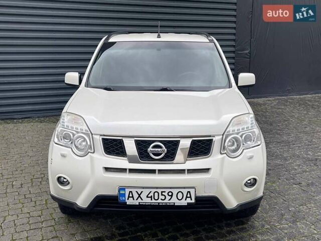 Ниссан ИксТрейл, объемом двигателя 2 л и пробегом 221 тыс. км за 11500 $, фото 4 на Automoto.ua