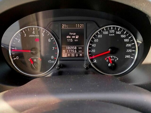 Ниссан ИксТрейл, объемом двигателя 1.7 л и пробегом 186 тыс. км за 11650 $, фото 4 на Automoto.ua
