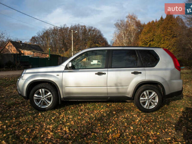 Ніссан ІксТрейл, об'ємом двигуна 2 л та пробігом 127 тис. км за 15500 $, фото 3 на Automoto.ua