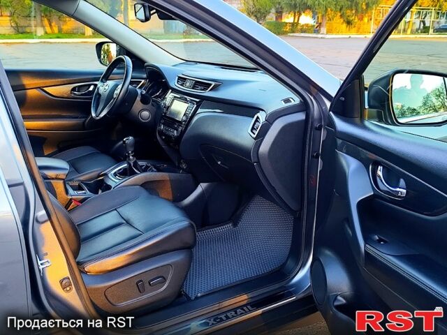 Ниссан ИксТрейл, объемом двигателя 1.6 л и пробегом 178 тыс. км за 15300 $, фото 9 на Automoto.ua