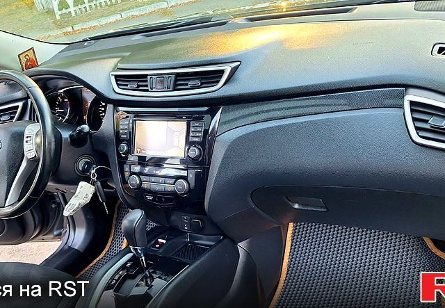 Ниссан ИксТрейл, объемом двигателя 1.6 л и пробегом 167 тыс. км за 15900 $, фото 4 на Automoto.ua