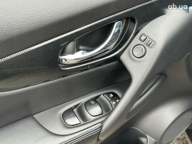 Ниссан ИксТрейл, объемом двигателя 1.6 л и пробегом 122 тыс. км за 18990 $, фото 20 на Automoto.ua