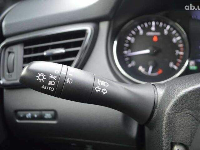 Ниссан ИксТрейл, объемом двигателя 2 л и пробегом 70 тыс. км за 21500 $, фото 23 на Automoto.ua