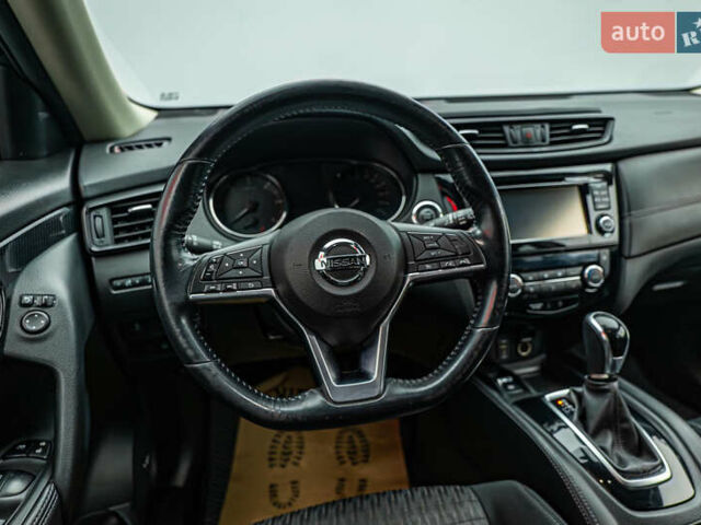 Ниссан ИксТрейл, объемом двигателя 1.6 л и пробегом 129 тыс. км за 18946 $, фото 12 на Automoto.ua