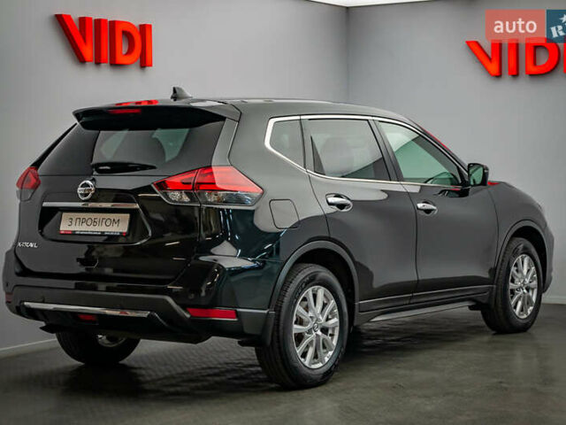 Ниссан ИксТрейл, объемом двигателя 1.6 л и пробегом 129 тыс. км за 18946 $, фото 1 на Automoto.ua