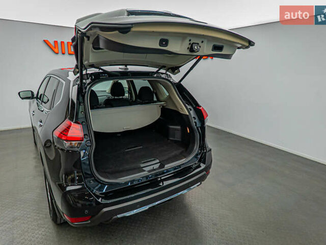 Ниссан ИксТрейл, объемом двигателя 1.6 л и пробегом 129 тыс. км за 18946 $, фото 6 на Automoto.ua