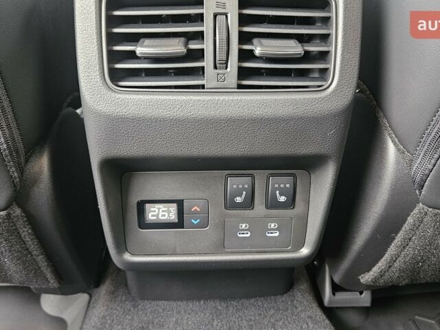 Ніссан ІксТрейл, об'ємом двигуна 1.5 л та пробігом 0 тис. км за 41322 $, фото 13 на Automoto.ua