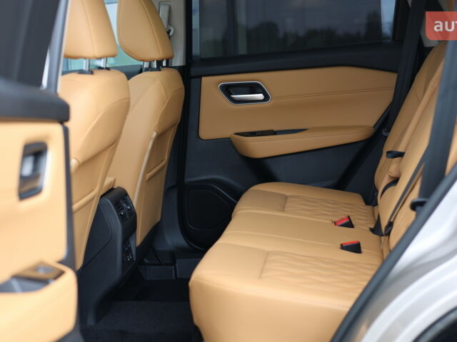 Ниссан ИксТрейл, объемом двигателя 1.5 л и пробегом 0 тыс. км за 50119 $, фото 17 на Automoto.ua