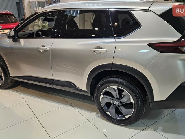 Ниссан ИксТрейл, объемом двигателя 1.5 л и пробегом 0 тыс. км за 35546 $, фото 4 на Automoto.ua