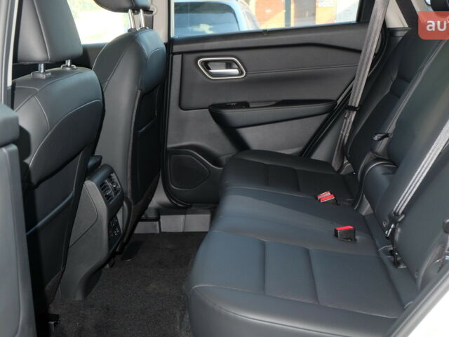 купить новое авто Ниссан ИксТрейл 2025 года от официального дилера Вікрос Авто (Nissan) Ниссан фото