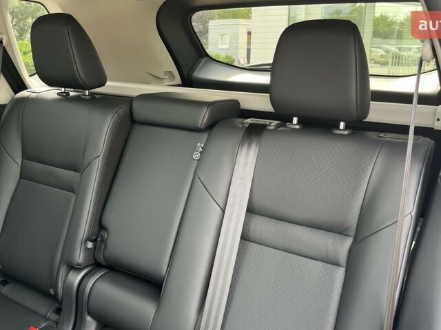 Ниссан ИксТрейл, объемом двигателя 1.5 л и пробегом 0 тыс. км за 48745 $, фото 20 на Automoto.ua