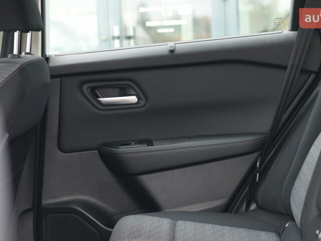 Ниссан ИксТрейл, объемом двигателя 1.5 л и пробегом 0 тыс. км за 32268 $, фото 19 на Automoto.ua