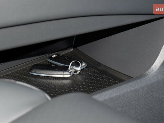 купить новое авто Ниссан ИксТрейл 2025 года от официального дилера Вікрос Авто (Nissan) Ниссан фото