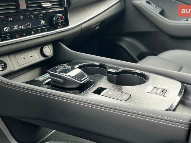 Ниссан ИксТрейл, объемом двигателя 1.5 л и пробегом 0 тыс. км за 48745 $, фото 14 на Automoto.ua