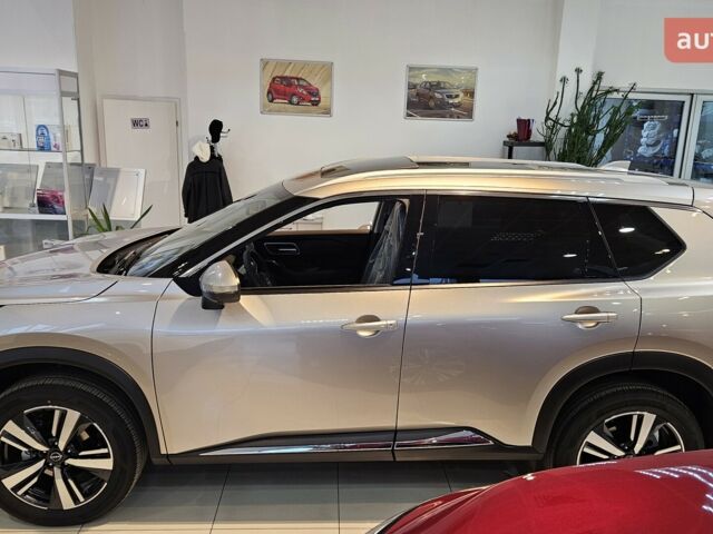 Ниссан ИксТрейл, объемом двигателя 1.5 л и пробегом 0 тыс. км за 48501 $, фото 2 на Automoto.ua