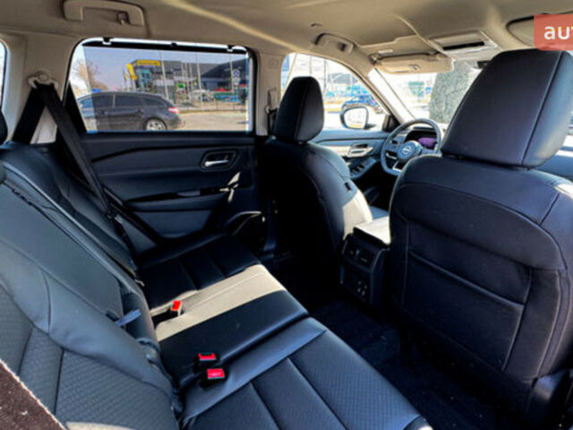 Ниссан ИксТрейл, объемом двигателя 1.5 л и пробегом 0 тыс. км за 48926 $, фото 5 на Automoto.ua