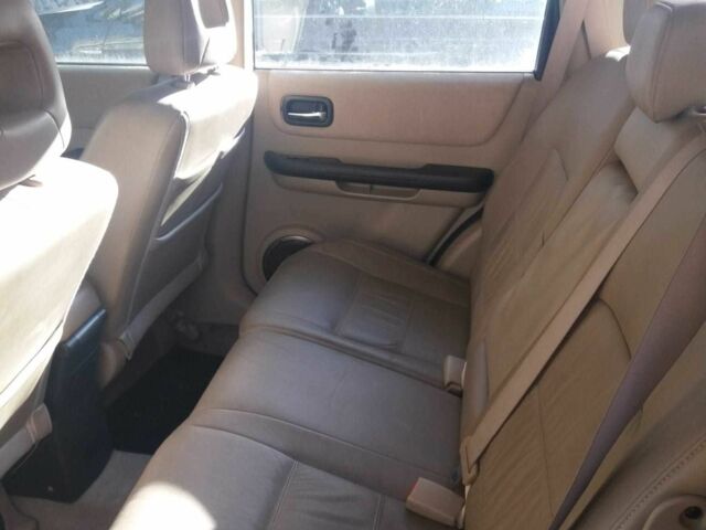 Серый Ниссан ИксТрейл, объемом двигателя 2 л и пробегом 188 тыс. км за 3500 $, фото 1 на Automoto.ua