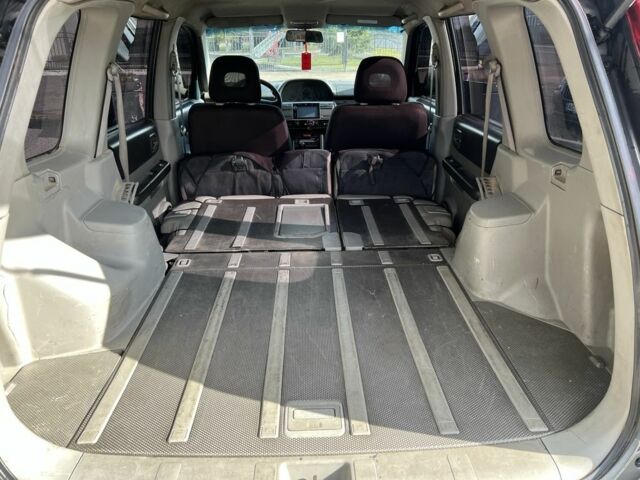 Серый Ниссан ИксТрейл, объемом двигателя 2.2 л и пробегом 468 тыс. км за 5500 $, фото 12 на Automoto.ua