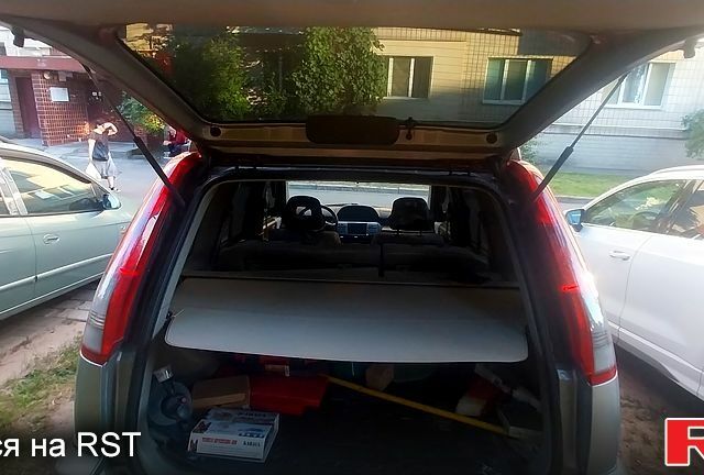 Серый Ниссан ИксТрейл, объемом двигателя 2.1 л и пробегом 119 тыс. км за 3500 $, фото 1 на Automoto.ua