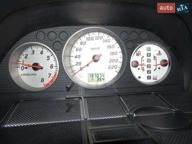 Серый Ниссан ИксТрейл, объемом двигателя 2 л и пробегом 197 тыс. км за 6500 $, фото 10 на Automoto.ua