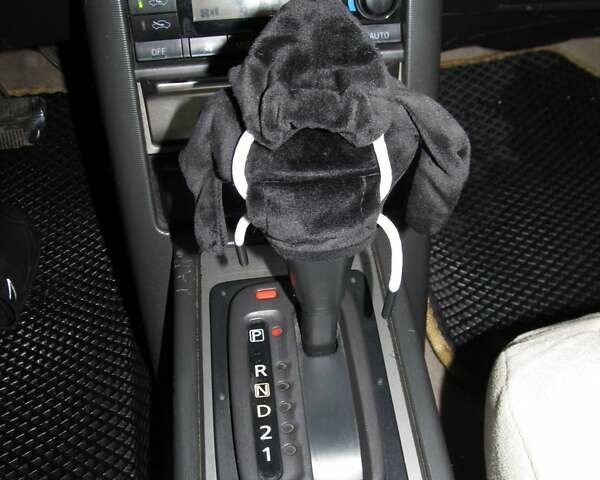 Серый Ниссан ИксТрейл, объемом двигателя 2 л и пробегом 197 тыс. км за 6500 $, фото 15 на Automoto.ua