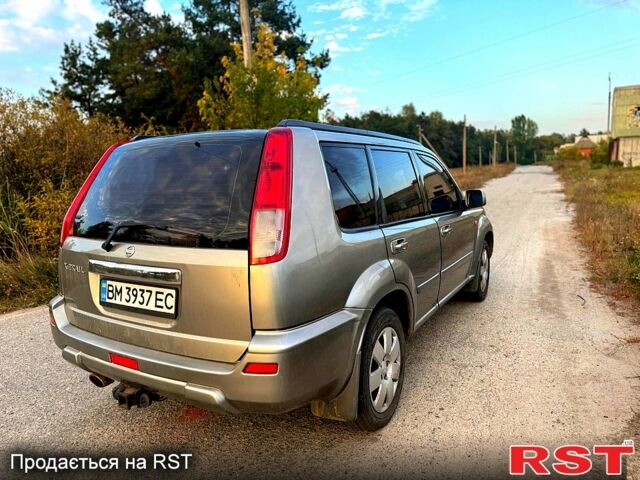 Серый Ниссан ИксТрейл, объемом двигателя 2 л и пробегом 0 тыс. км за 5200 $, фото 4 на Automoto.ua