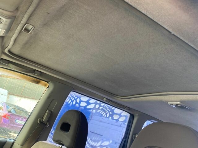 Серый Ниссан ИксТрейл, объемом двигателя 2.2 л и пробегом 383 тыс. км за 4860 $, фото 8 на Automoto.ua