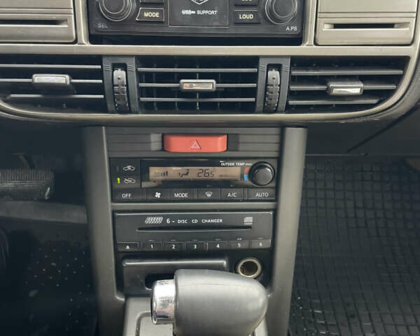 Серый Ниссан ИксТрейл, объемом двигателя 2 л и пробегом 336 тыс. км за 5750 $, фото 16 на Automoto.ua