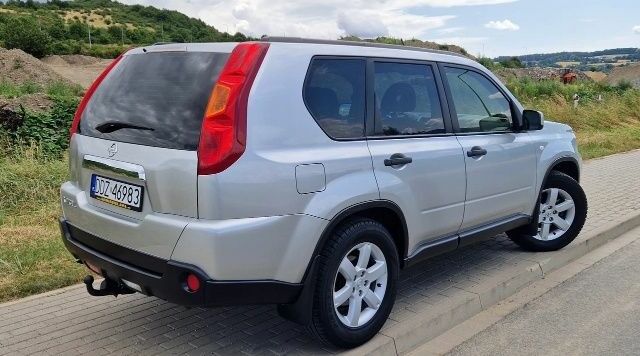 Серый Ниссан ИксТрейл, объемом двигателя 2 л и пробегом 1 тыс. км за 2267 $, фото 3 на Automoto.ua