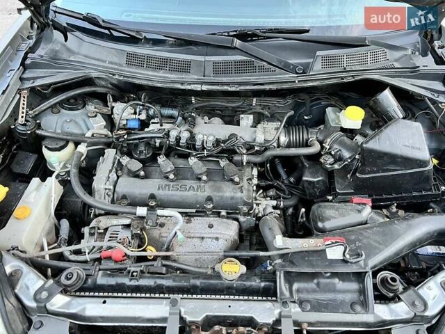 Сірий Ніссан ІксТрейл, об'ємом двигуна 2 л та пробігом 312 тис. км за 5300 $, фото 5 на Automoto.ua