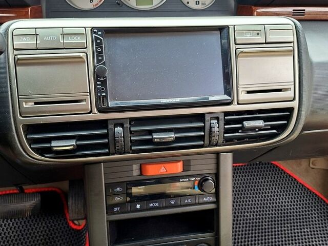 Серый Ниссан ИксТрейл, объемом двигателя 2.5 л и пробегом 286 тыс. км за 5800 $, фото 5 на Automoto.ua