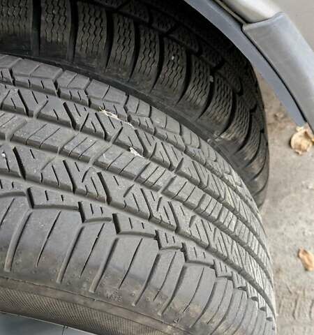 Серый Ниссан ИксТрейл, объемом двигателя 2.5 л и пробегом 193 тыс. км за 6500 $, фото 22 на Automoto.ua