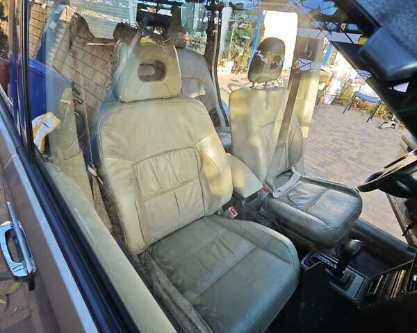 Сірий Ніссан ІксТрейл, об'ємом двигуна 2 л та пробігом 320 тис. км за 5500 $, фото 12 на Automoto.ua