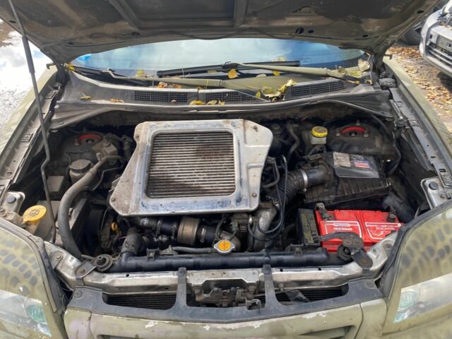 Серый Ниссан ИксТрейл, объемом двигателя 2.2 л и пробегом 383 тыс. км за 4860 $, фото 16 на Automoto.ua