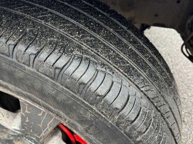 Сірий Ніссан ІксТрейл, об'ємом двигуна 2.2 л та пробігом 280 тис. км за 2950 $, фото 7 на Automoto.ua