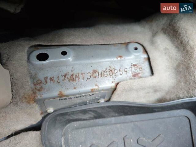 Сірий Ніссан ІксТрейл, об'ємом двигуна 2 л та пробігом 320 тис. км за 5500 $, фото 19 на Automoto.ua