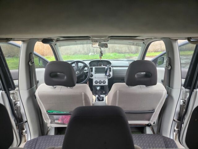 Сірий Ніссан ІксТрейл, об'ємом двигуна 2 л та пробігом 450 тис. км за 7000 $, фото 7 на Automoto.ua