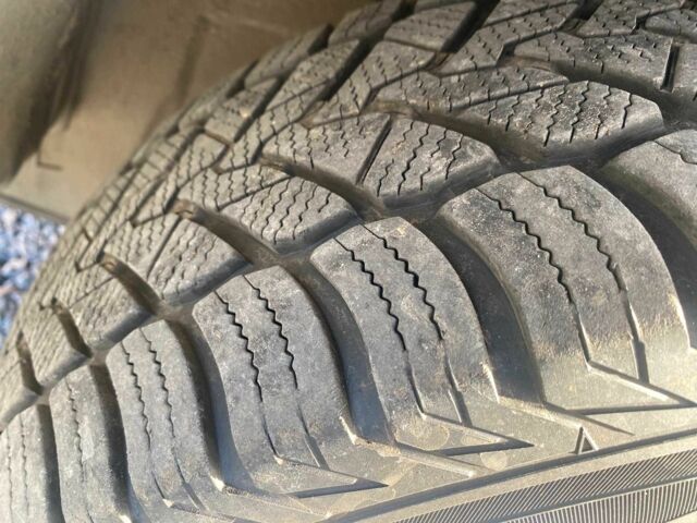 Сірий Ніссан ІксТрейл, об'ємом двигуна 2.2 л та пробігом 220 тис. км за 4100 $, фото 15 на Automoto.ua