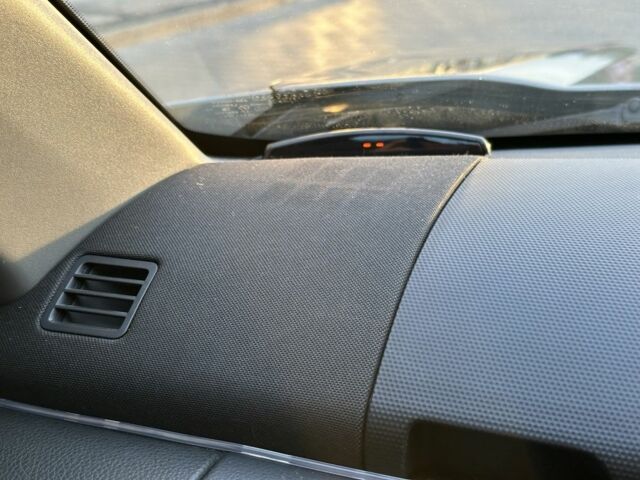 Серый Ниссан ИксТрейл, объемом двигателя 2 л и пробегом 160 тыс. км за 7000 $, фото 8 на Automoto.ua