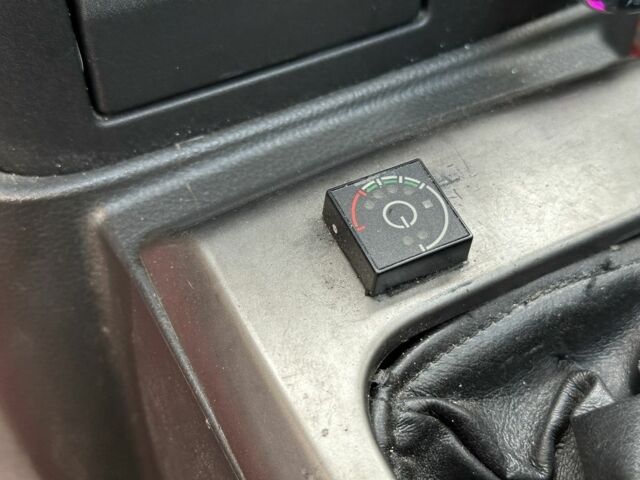 Серый Ниссан ИксТрейл, объемом двигателя 2 л и пробегом 160 тыс. км за 7000 $, фото 17 на Automoto.ua