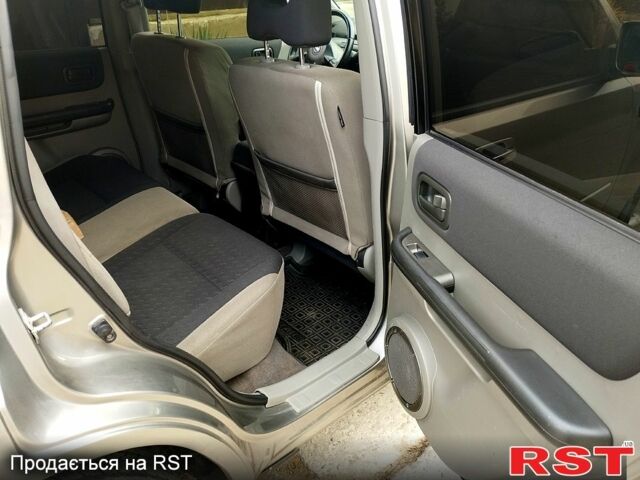 Серый Ниссан ИксТрейл, объемом двигателя 2.2 л и пробегом 240 тыс. км за 6700 $, фото 8 на Automoto.ua