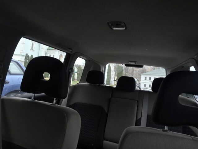 Серый Ниссан ИксТрейл, объемом двигателя 2.2 л и пробегом 260 тыс. км за 4199 $, фото 21 на Automoto.ua