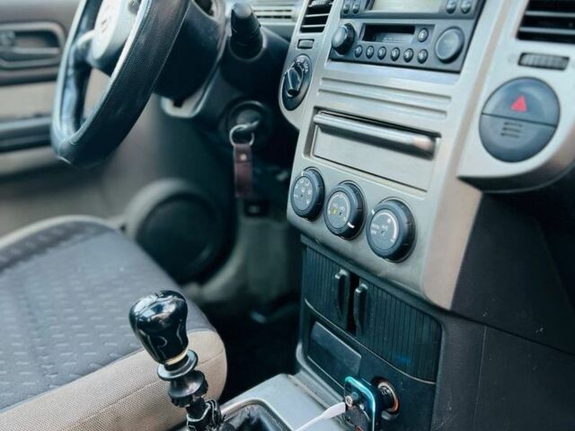 Серый Ниссан ИксТрейл, объемом двигателя 2.2 л и пробегом 100 тыс. км за 3450 $, фото 9 на Automoto.ua