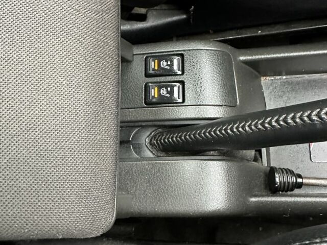 Сірий Ніссан ІксТрейл, об'ємом двигуна 2.2 л та пробігом 157 тис. км за 5900 $, фото 14 на Automoto.ua